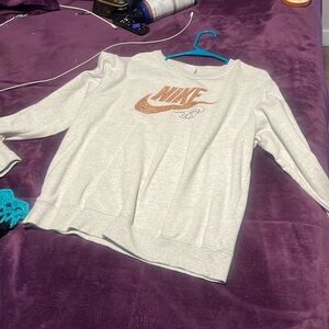 Nike sweatshirt